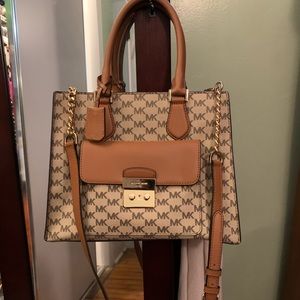 NWOT Michael Kors Handbag